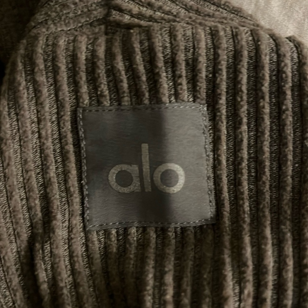 Alo Muse Hoodie Olive tree
